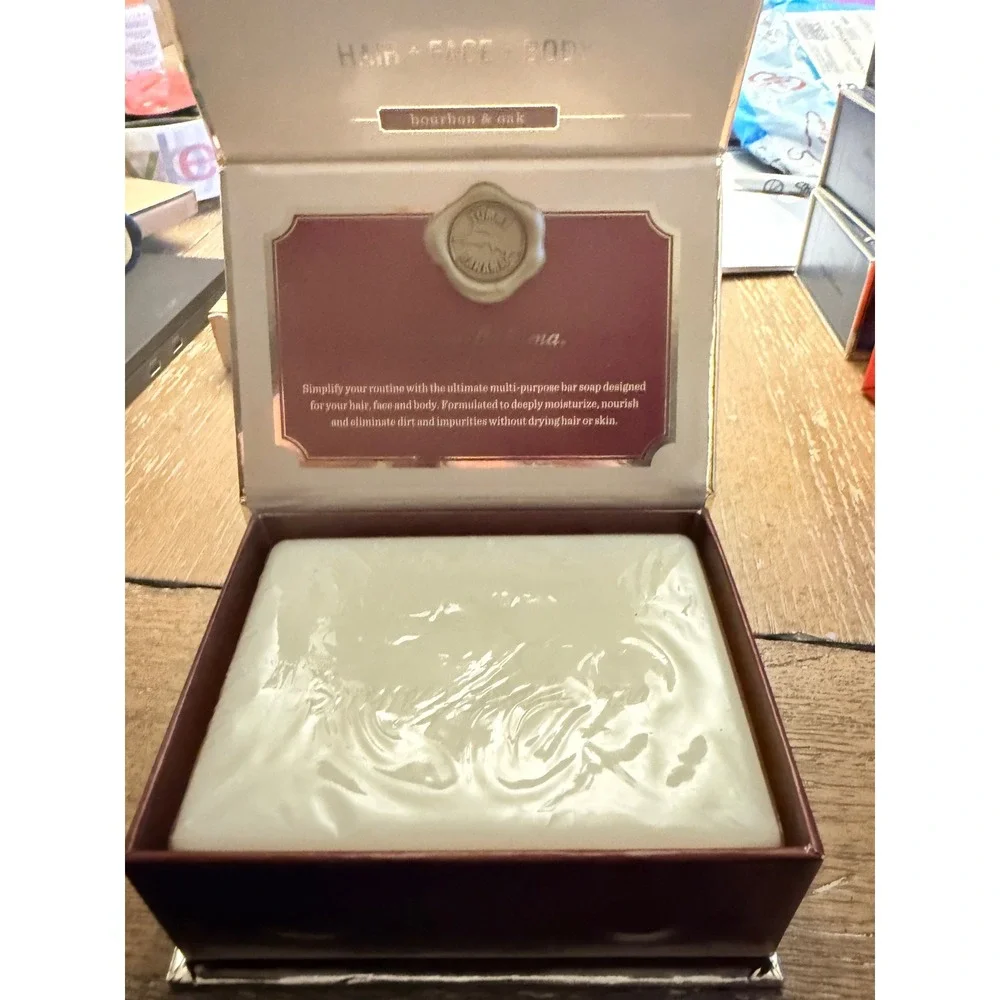 Tommy Bahama Bourbon & Oak Bar Soap Men Hair Face Body 10oz 2BH4AC-DBB